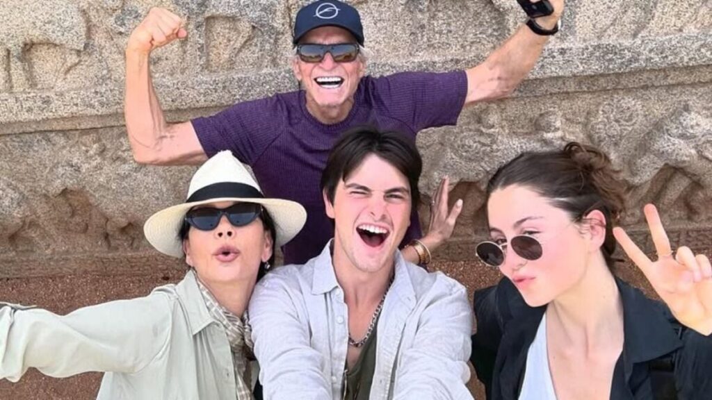 Michael Douglas, cuando Catherine Zeta-Jones le dijo que era monógama: "Espera allí, tengo que hacer cinco llamadas rápidas" imagen-5