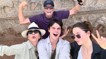 Michael Douglas, cuando Catherine Zeta-Jones le dijo que era monógama: "Espera allí, tengo que hacer cinco llamadas rápidas" imagen-14