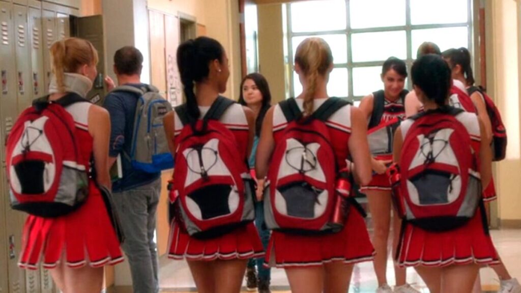 Becca Tobin, Kitty Wilde, sobre el regreso ‘Glee’: “Me provoca diarrea” Becca Tobin, Kitty Wilde, sobre el regreso 'Glee': "Me provoca diarrea" imagen-5