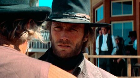 Esta noche en 'streaming', la película de Clint Eastwood que cabreó a John Wayne: "El Oeste no se trataba de eso" imagen-123