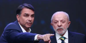 Lula da Silva y Flávio Bolsonaro se enfrentan en el último debate televisado antes del balotaje Lula da Silva y Flávio Bolsonaro se enfrentan en el último debate televisado antes del balotaje imagen-6