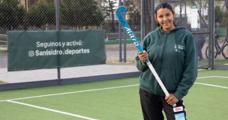 Del hockey en el barrio La Cava a transformar vidas a través del deporte social: la historia de Nara Flores imagen-10