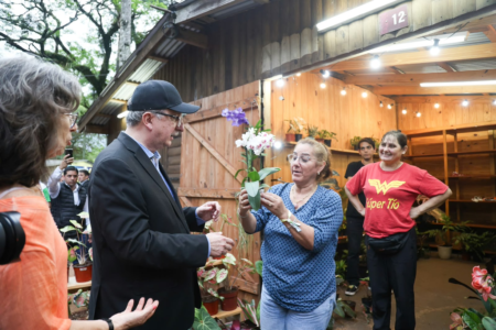 Passalacqua destacó la floricultura misionera y proyectó a la provincia como productora para toda la Argentina imagen-7
