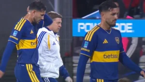 Qué le pasó a Paredes en Boca: salió lesionado y estaría "descartado para el martes" - TyC Sports imagen-4