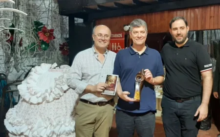 Mario Pergolini disertó sobre inteligencia artificial y comunicación ante un auditorio colmado imagen-14