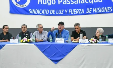 El gobernador Passalacqua realizó una fuerte defensa de la importancia de la justicia social, en reunión con representantes gremiales de la provincia imagen-6