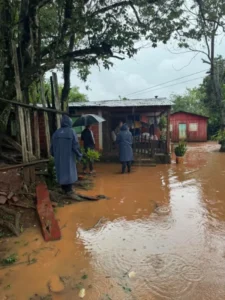 El efecto de las constantes lluvias se esta haciendo sentir en Puerto Esperanza imagen-1