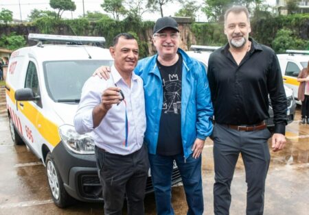 “Más equipamiento para cuidar la salud de los misioneros”: Passalacqua entregó ambulancias a distintos municipios imagen-129
