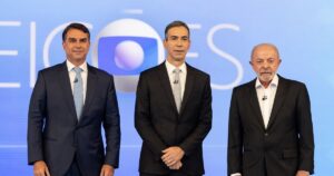Elecciones en Brasil, EN VIVO: tras el segundo debate, Lula y Flávio Bolsonaro buscan captar el voto de los indecisos Elecciones en Brasil, EN VIVO: tras el segundo debate, Lula y Flávio Bolsonaro buscan captar el voto de los indecisos imagen-4