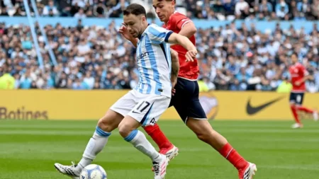 Racing e Independiente no se sacaron diferencias en un clásico más que caliente por el Torneo Clausura: reviví lo mejor - TyC Spo... imagen-20