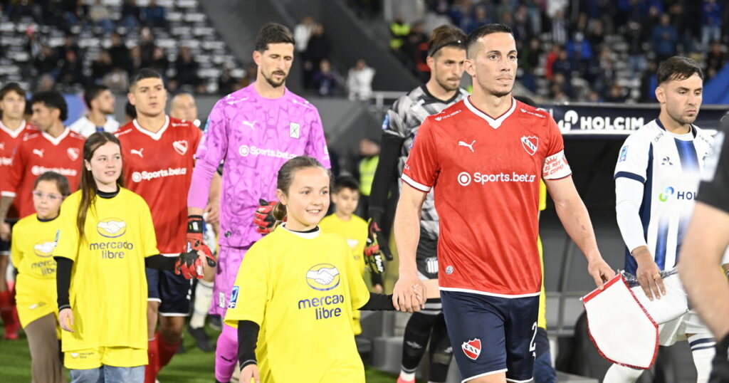 Marcone: del "vamos a ir a buscar la victoria con Racing" al "la recta final es de vida o muerte" imagen-5