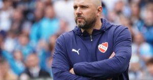 Jadson Viera: del “perdimos muchas pelotas” al “me quedo con el segundo tiempo” Jadson Viera: del "perdimos muchas pelotas" al "me quedo con el segundo tiempo" imagen-2